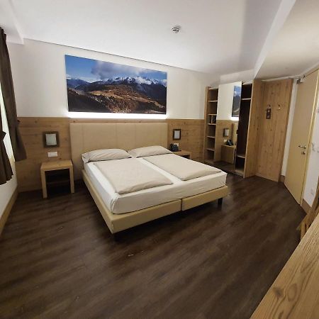 אדולו Touring Hotel & Spa מראה חיצוני תמונה