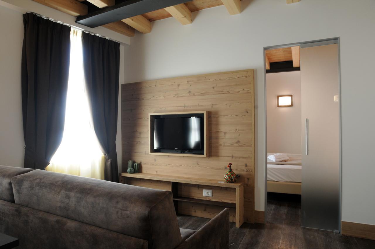 אדולו Touring Hotel & Spa מראה חיצוני תמונה