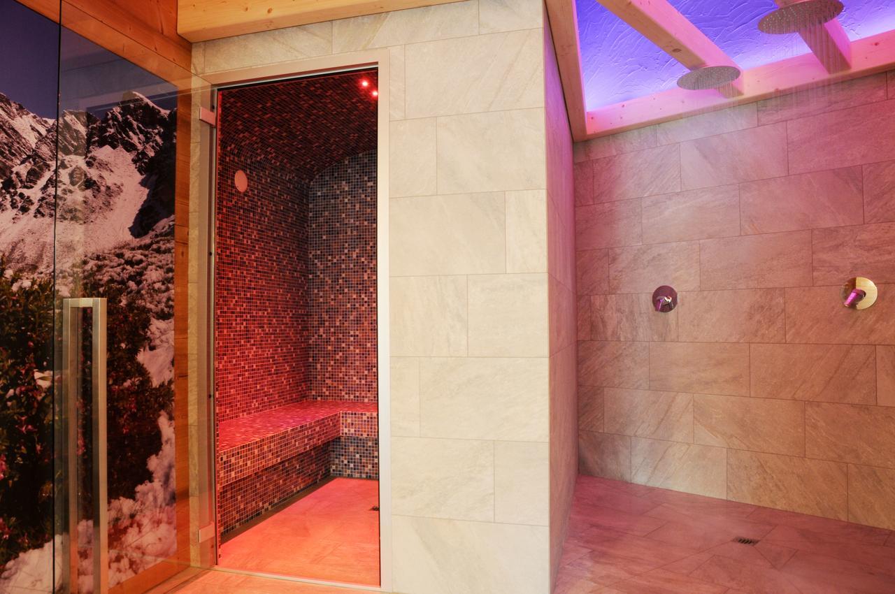 אדולו Touring Hotel & Spa מראה חיצוני תמונה
