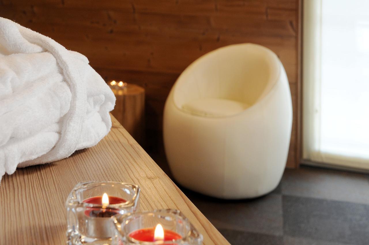 אדולו Touring Hotel & Spa מראה חיצוני תמונה