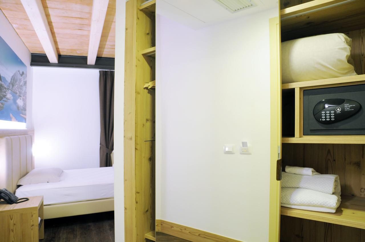 אדולו Touring Hotel & Spa מראה חיצוני תמונה