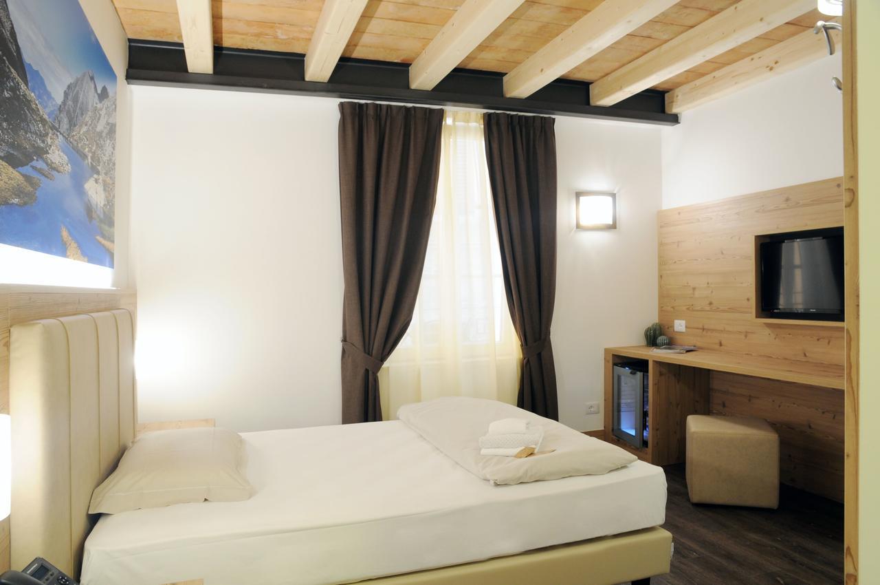 אדולו Touring Hotel & Spa מראה חיצוני תמונה